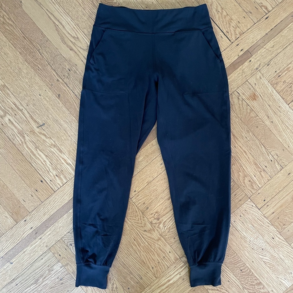 Lululemon Align Joggers “28